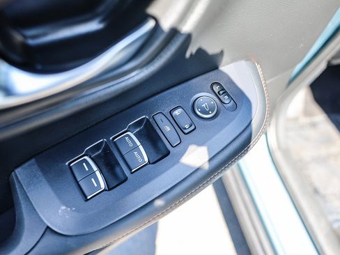 Certified 2024 Honda HR-V Sport image 10