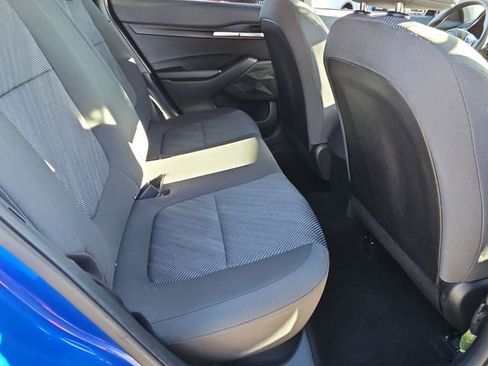 Used 2023 Kia Seltos LX image 16