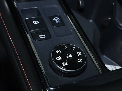 Used 2024 Nissan Pathfinder Rock Creek AWD/4WD image 29