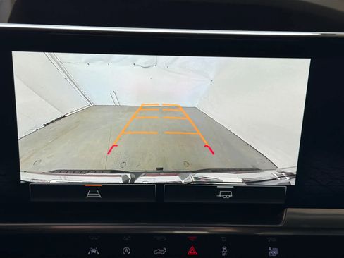 Used 2024 GMC Sierra 1500 SLT image 49