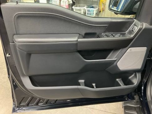 Used 2025 Ford F150 Lariat AWD/4WD image 5