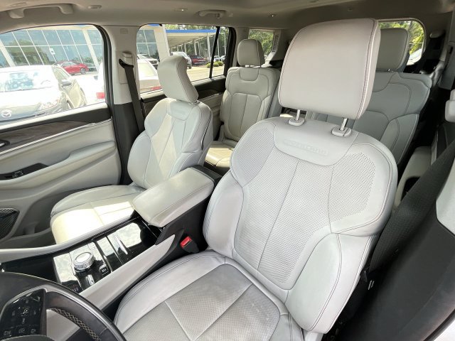Used 2021 Jeep Grand Cherokee L Overland w/ Luxury Tech Group IV AWD/4WD image 15