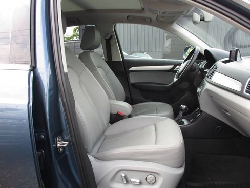 Used 2016 Audi Q3 2.0T Premium Plus w/ Technology Package AWD/4WD image 56