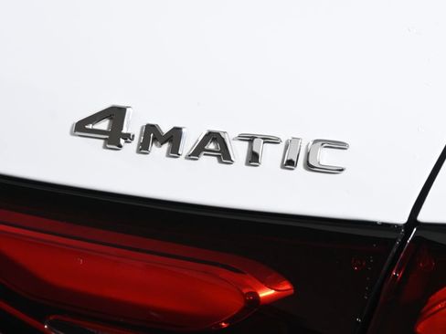 Certified 2026 Mercedes-Benz GLC 300 4MATIC image 39