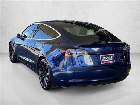 Used 2020 Tesla Model 3 Performance image 3