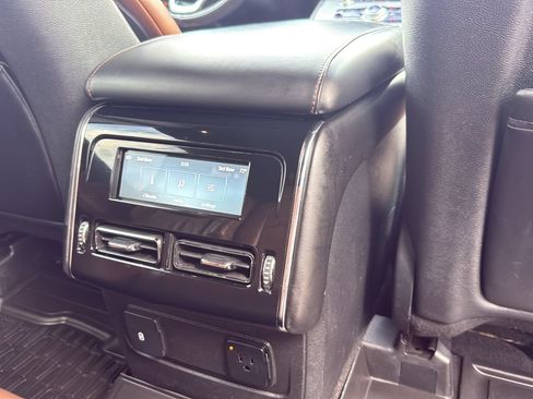Used 2020 Lincoln Aviator Reserve RWD image 25