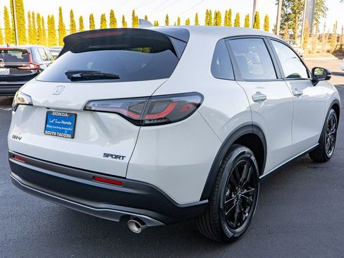New 2027 Honda HR-V Sport image 6