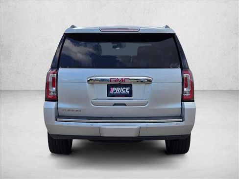 Used 2017 GMC Yukon Denali w/ Open Road Package AWD/4WD image 6