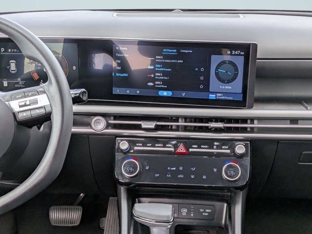 Used 2025 Hyundai Tucson SEL FWD image 17