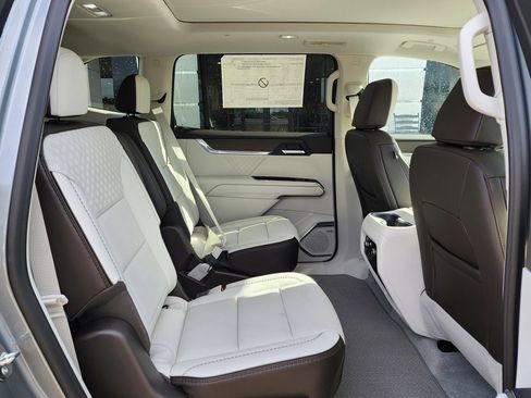 New 2026 GMC Acadia Denali w/ Super Cruise Package image 48