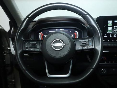 Used 2022 Nissan Rogue Platinum w/ Head-Up Display Package image 23