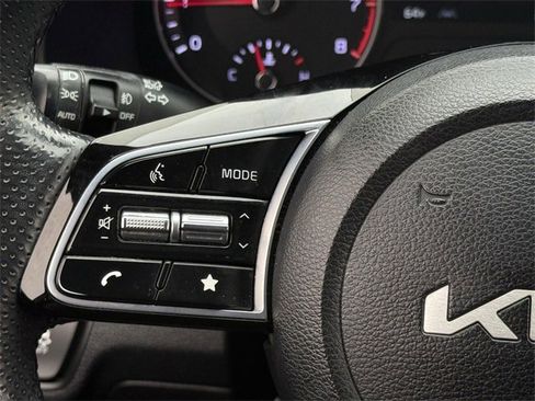 Used 2023 Kia Forte GT-Line image 14