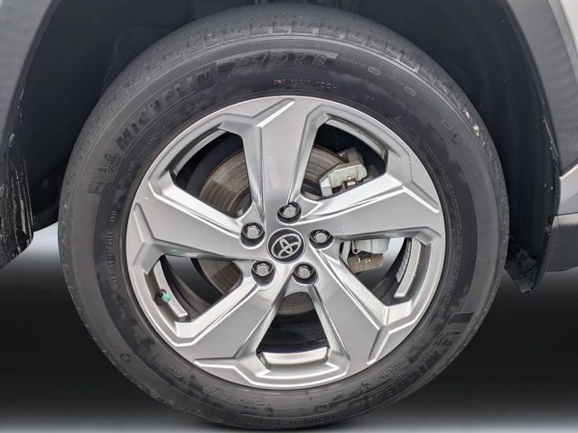 Used 2021 Toyota RAV4 Limited w/ Limited Grade Weather Package AWD/4WD image 11