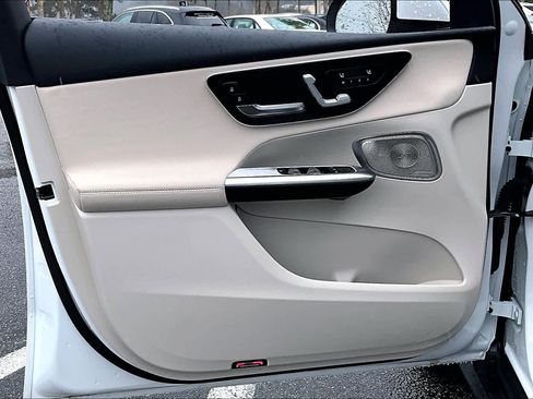 Certified 2026 Mercedes-Benz GLC 300 image 22