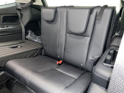 New 2026 Subaru Ascent Limited image 27