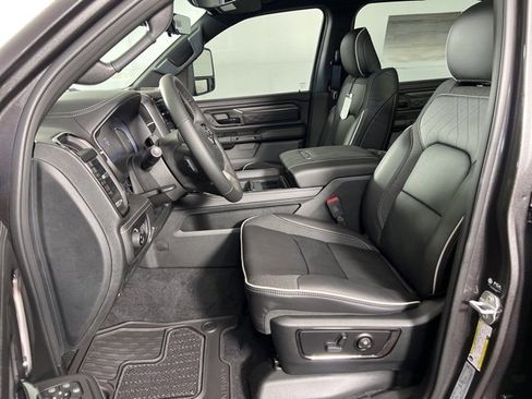 New 2026 RAM 1500 Limited w/ Trailer Tow Group image 11