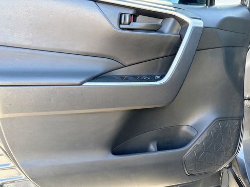 Used 2025 Toyota RAV4 LE FWD image 21