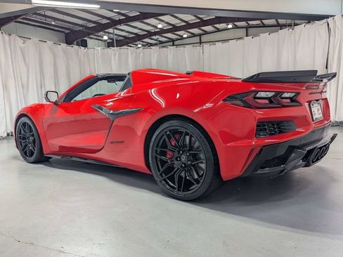 Used 2025 Chevrolet Corvette Z06 w/ Battery Protection Package RWD image 4