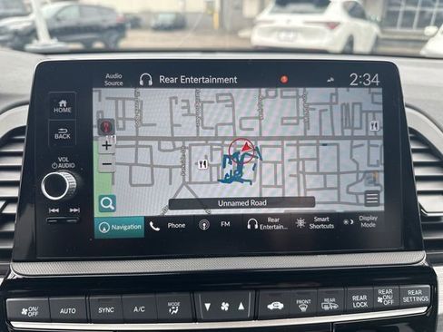 Used 2025 Honda Odyssey Elite image 11