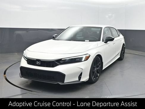 Used 2025 Honda Civic Sport image 1