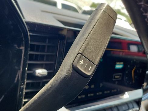 Used 2023 Chevrolet Silverado 1500 LT AWD/4WD image 29