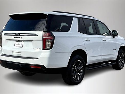 Used 2023 Chevrolet Tahoe Z71 w/ Luxury Package image 5