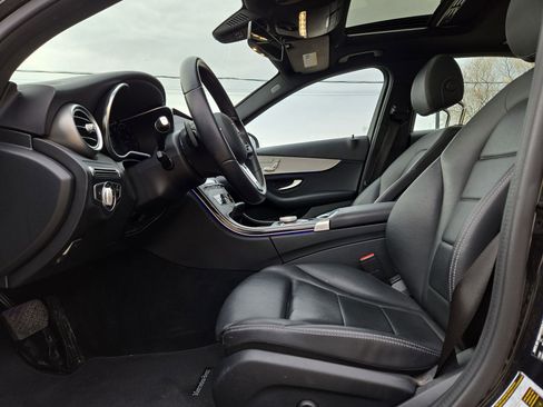 Used 2021 Mercedes-Benz C 300 Sedan image 16