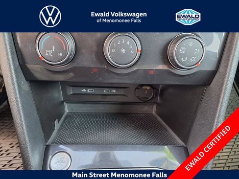 Used 2024 Volkswagen Tiguan Wolfsburg Edition AWD/4WD image 18