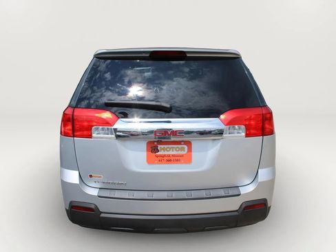 Used 2010 GMC Terrain SLE FWD image 7