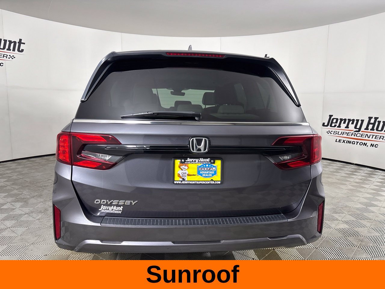 Used 2025 Honda Odyssey EX-L image 6