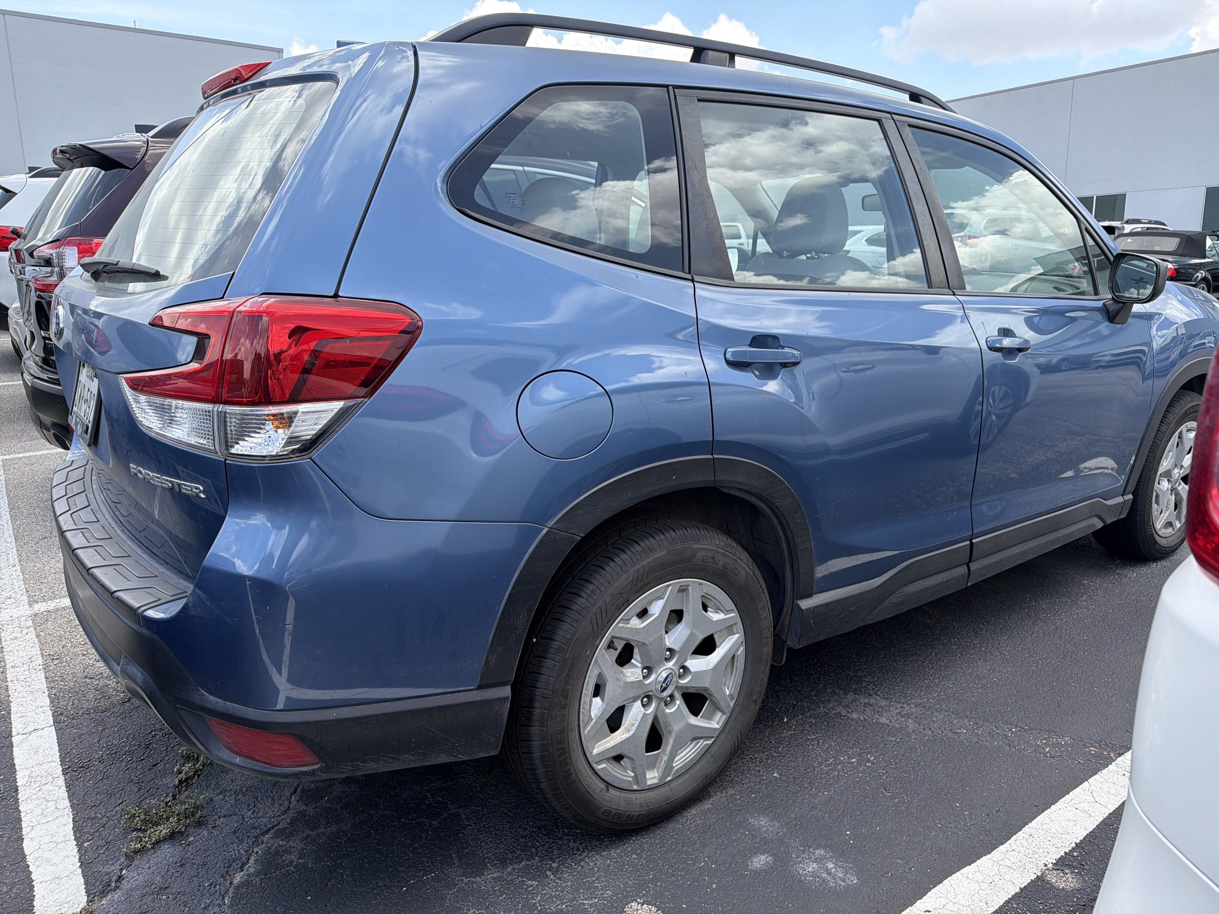 Used 2021 Subaru Forester AWD/4WD image 4