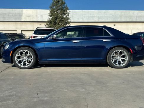 Used 2016 Chrysler 300 C Platinum w/ Safetytec Plus Group image 6