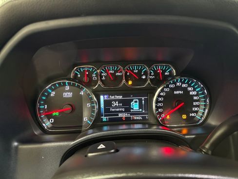 Used 2018 GMC Sierra 2500 SLE image 16