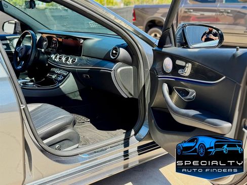 Used 2017 Mercedes-Benz E 300 image 14