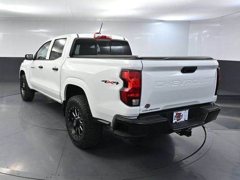 Used 2023 Chevrolet Colorado W/T w/ WT Convenience Package II AWD/4WD image 9