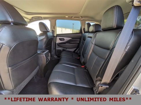 Used 2021 Nissan Murano SL w/ SL Moonroof Package image 16
