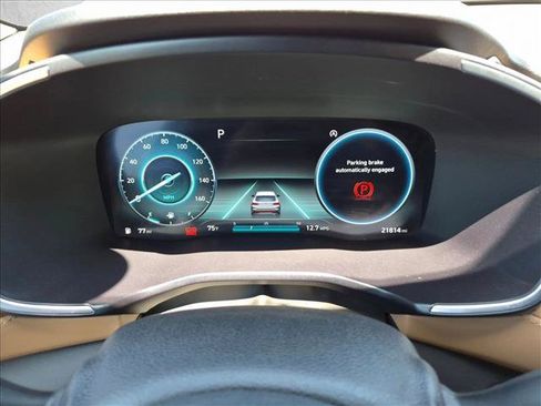 Used 2023 Hyundai Santa Fe Calligraphy AWD/4WD image 11