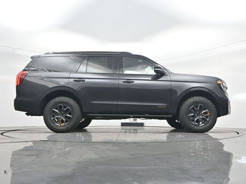 New 2026 Ford Expedition Tremor image 39