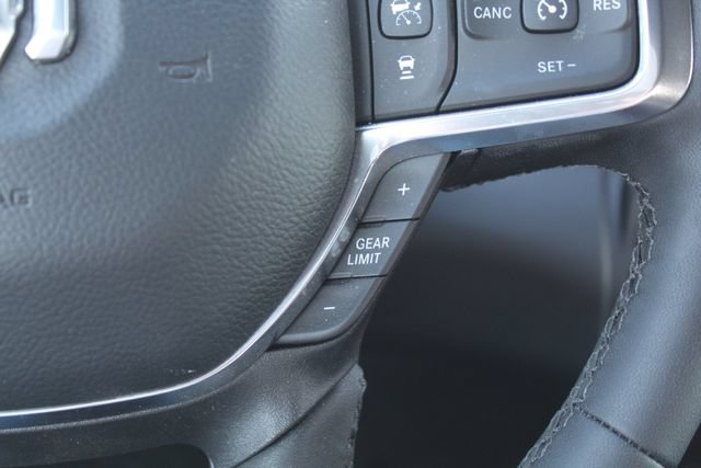 Used 2025 RAM 2500 Laramie AWD/4WD image 27