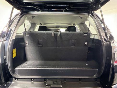 Used 2016 Toyota 4Runner SR5 image 33