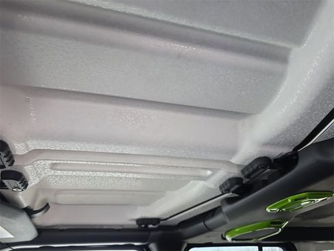 Used 2019 Jeep Wrangler Unlimited Sahara w/ Uconnect 4C Nav & Sound Group image 31