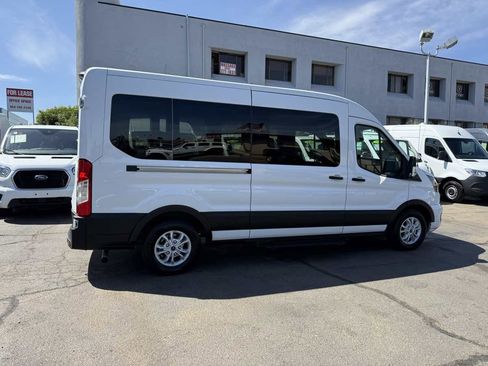 Used 2023 Ford Transit 350 XLT image 9