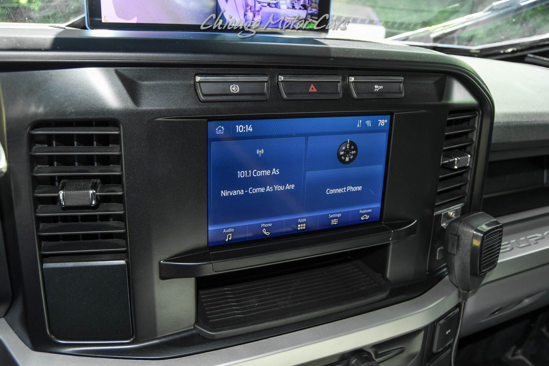 Used 2024 Ford F550 4x4 Regular Cab Super Duty image 13