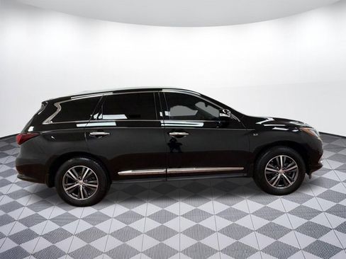 Used 2019 INFINITI QX60 Luxe w/ Essential Package image 7
