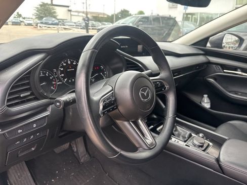 Used 2025 MAZDA MAZDA3 s FWD image 9