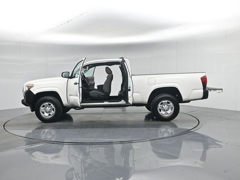Used 2021 Toyota Tacoma SR image 33