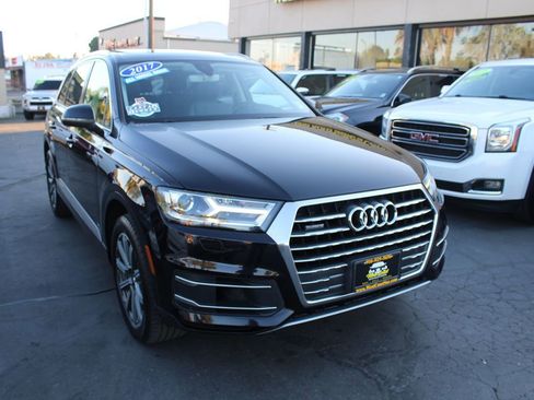 Used 2017 Audi Q7 3.0T Premium Plus image 8