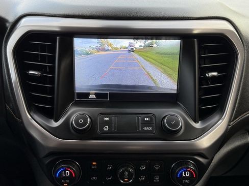 Used 2021 GMC Acadia AT4 w/ Preferred Package image 43