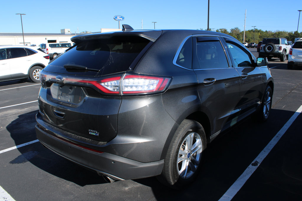 Used 2017 Ford Edge SEL w/ Equipment Group 201A AWD/4WD image 5