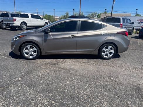Used 2016 Hyundai Elantra Value Edition image 4